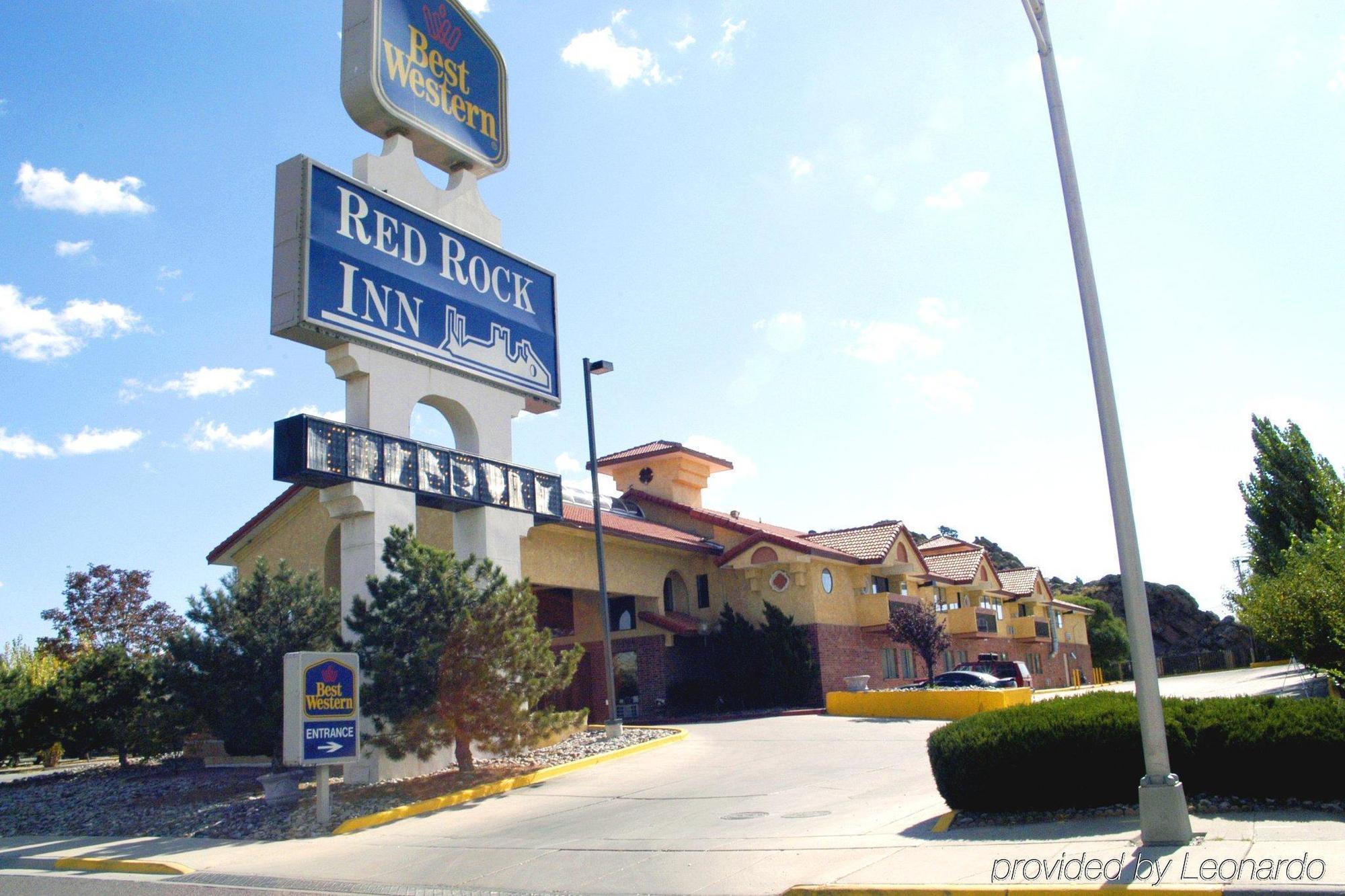 Days Inn & Suites By Wyndham Red Rock-Gallup Exterior photo